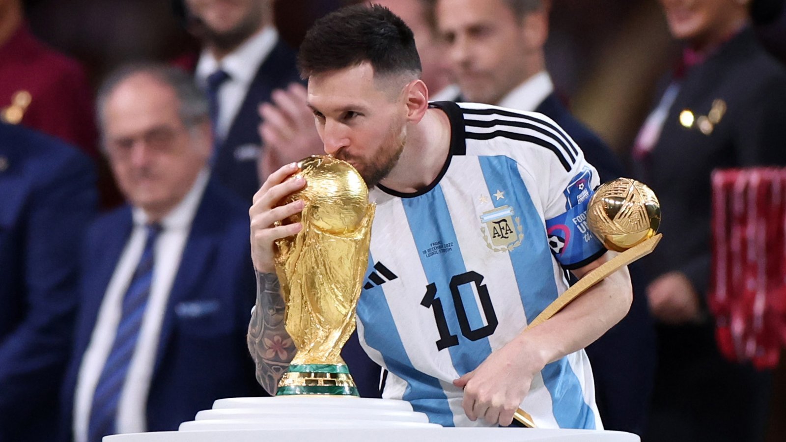 Messi, Maradona’nın Gölgesinden Aydınlığa